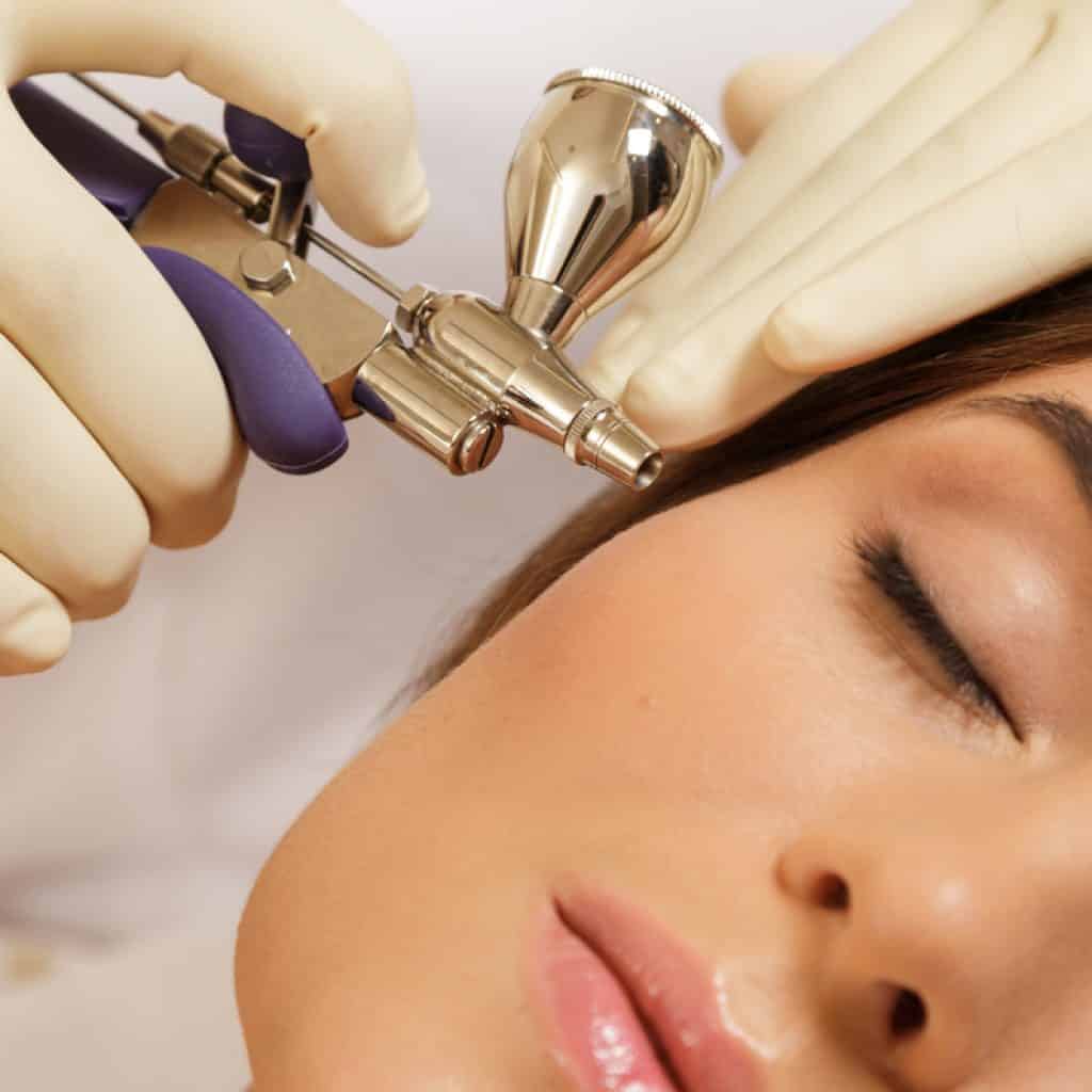 Traditional oxygen facial treatment 